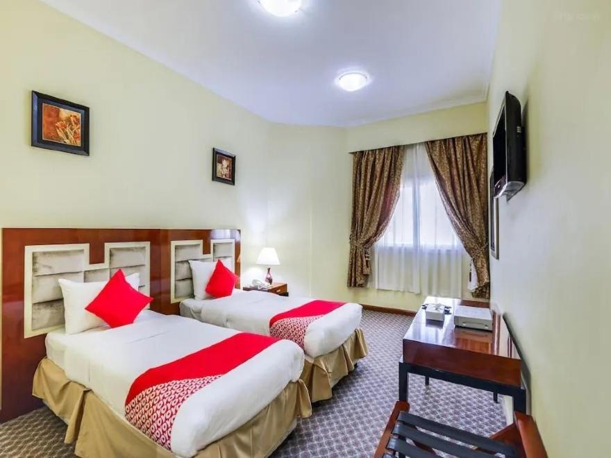 Ruwi Hotel Apartments, Шарджа Экстерьер фото